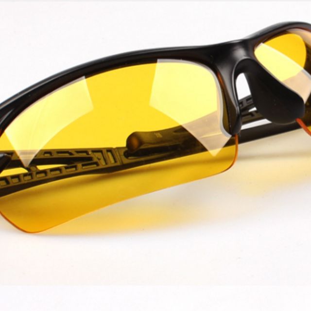 Mắt Kính Xuyên Đêm Trong Suốt Giá Rẽ | BigBuy360 - bigbuy360.vn