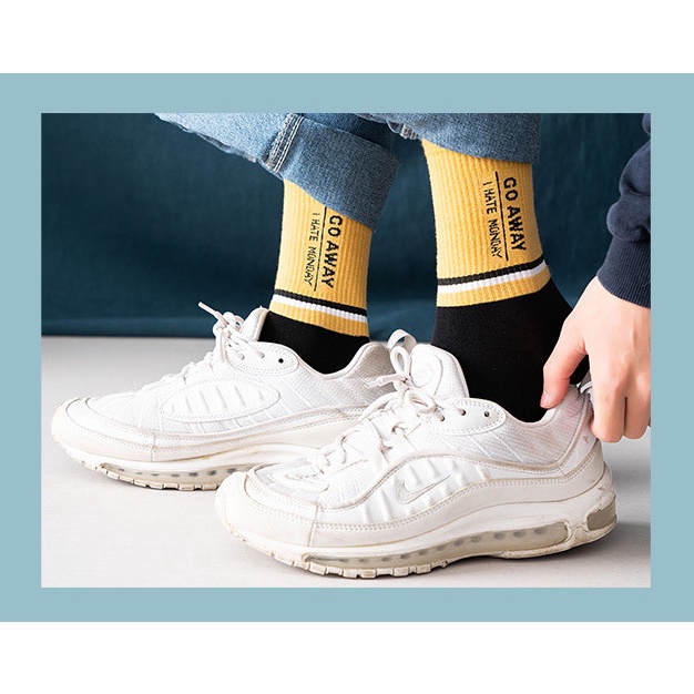 Vớ cao cổ GO AWAY Unisex phong cách thể thao, trẻ trung và năng động.