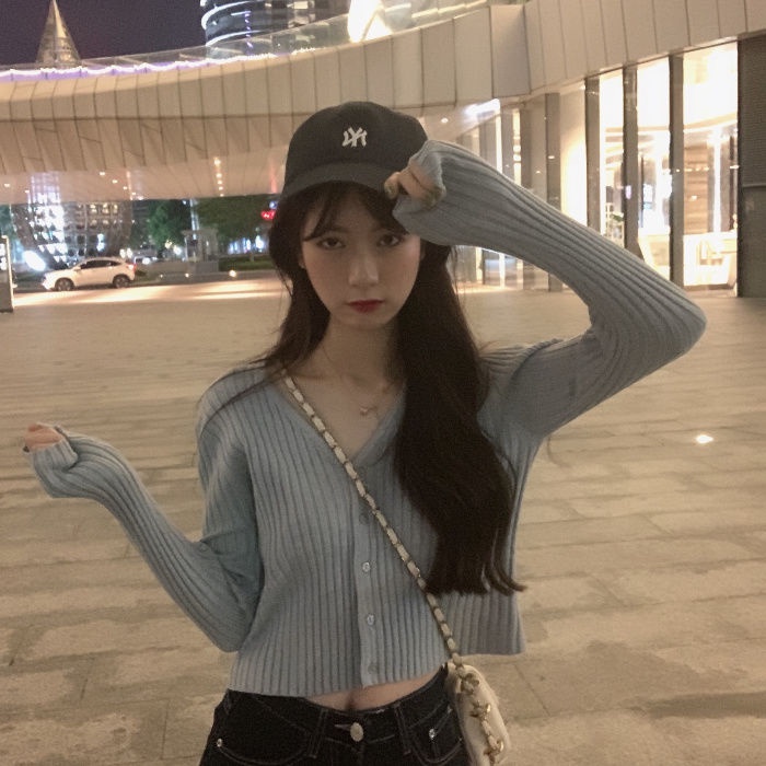 Áo cardigan dệt kim màu trơn dáng ngắn thiết kế mới thời trang mùa thu theo phong cách hàn quốc cho phái nữ