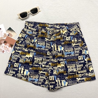 Quần short chữ cá tính