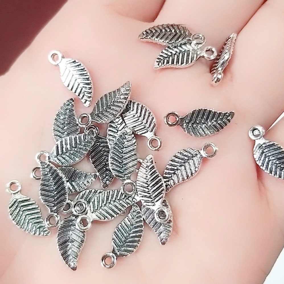Charm sỉ bạc cổ : 50g / 1 gói = 23k [ Chuyên sỉ charm tphcm ]
