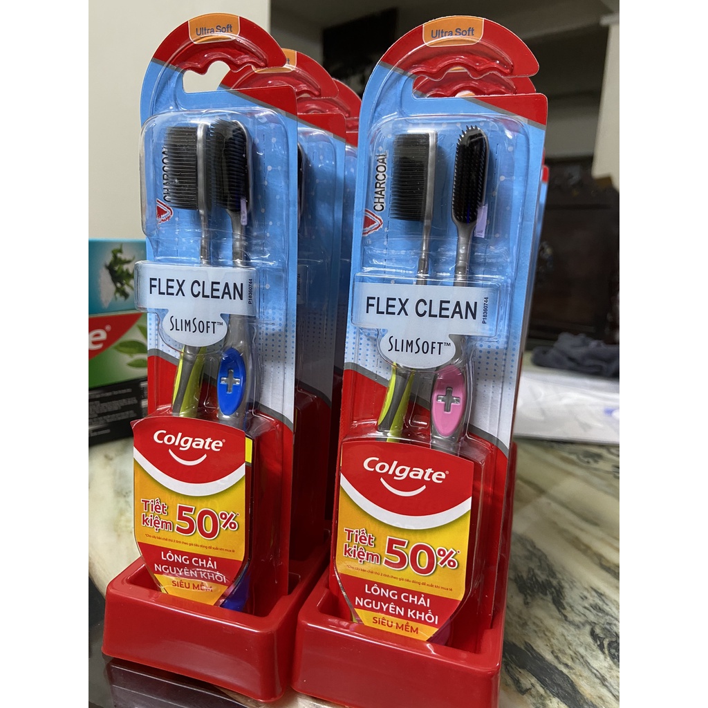 COMBO 2 BÀN CHẢI ĐÁNH RĂNG COLGATE SLIMSOFT FLEX CLEAN CHARCOAL