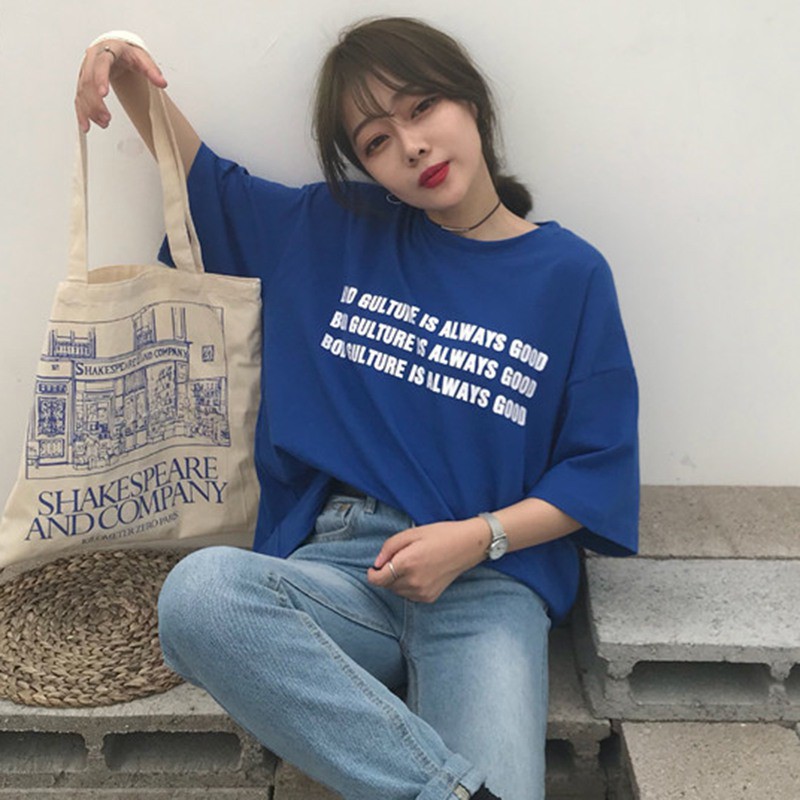Áo thun nữ cổ tròn ngắn tay in chữ