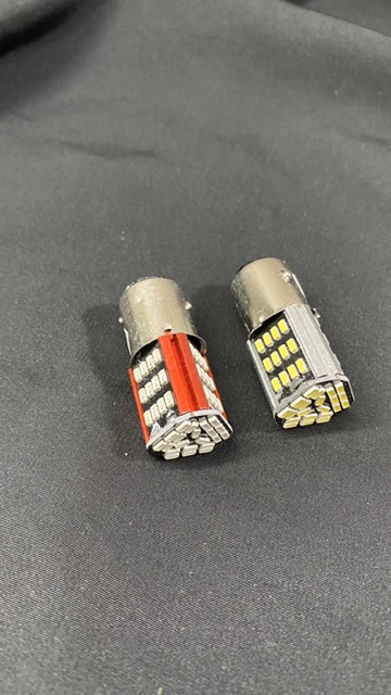 Đèn led chớp F1 sáng 4 mặt