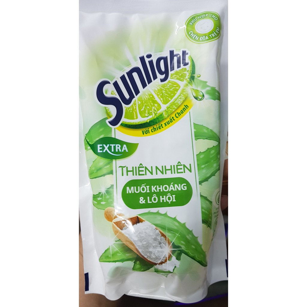 NƯỚC RỬA CHÉN SUNLIGHT THIÊN NHIÊN (MUỐI KHOÁNG VÀ LÔ HỘI) 550GR