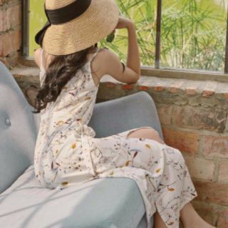 ĐẦM MAXI HOA XẺ 2 DÂY