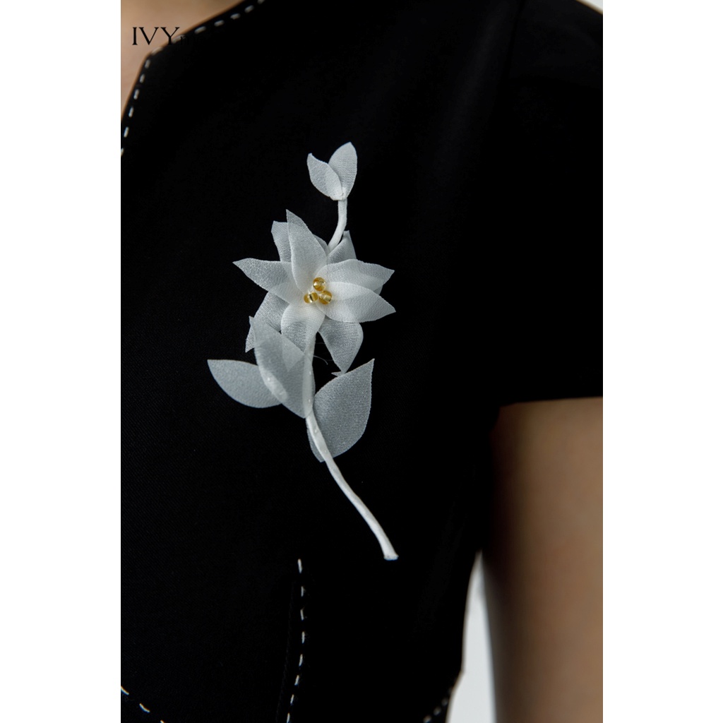 Đầm cổ V đính hoa IVY moda MS 48M7256