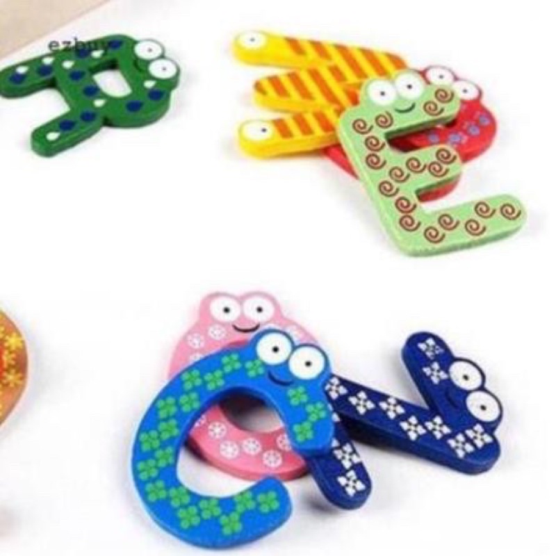 Bộ chữ nam châm 26 chữ cái có nam châm bằng gỗ cho bé học