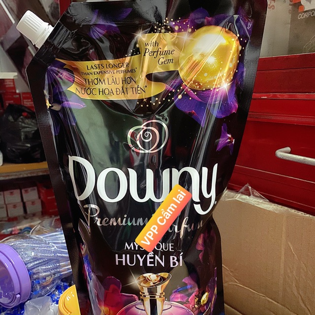 Downy túi xả vải mùi nước hoa ( dung tích 1.4l)