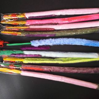 Chổi lau bụi đàn guzheng lông dày, mềm mịn, nhựa dẻo. Dáng cong chuẩn lau bụi - 45k/1 cái