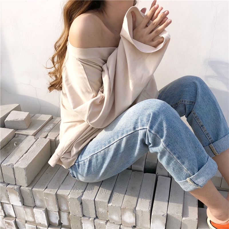 Áo tay dài thiết kế trễ vai phong cách Hàn Quốc thanh lịch | BigBuy360 - bigbuy360.vn