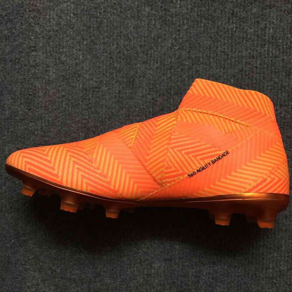 Giày đá bóng Nemeziz 18 plus cam pha tự nhiên
