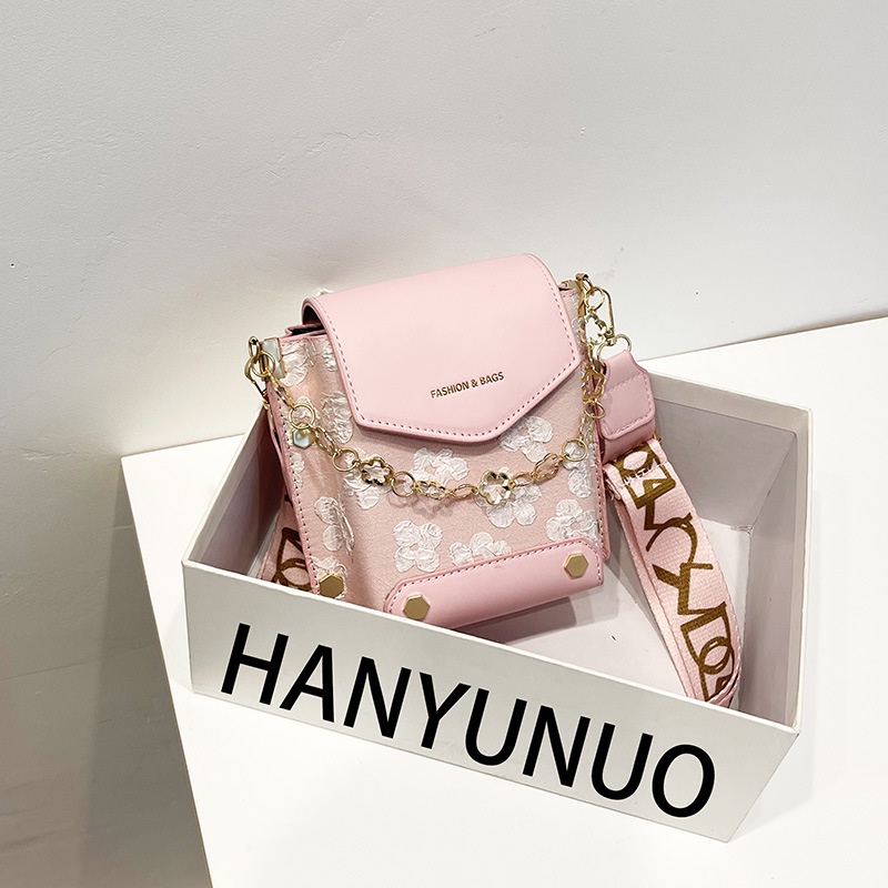 Túi Vuông Nhỏ Đeo Chéo Đựng Điện Thoại Di Động 2022