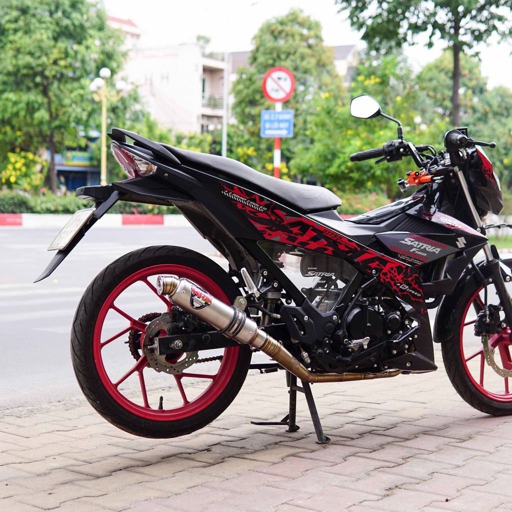 Pô WRX GP5 K1  tròn màu inox