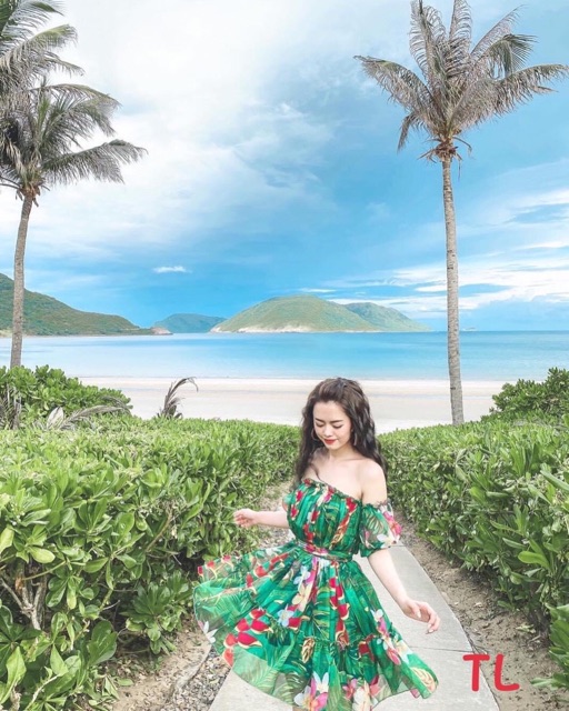 Váy voan tơ trễ vai