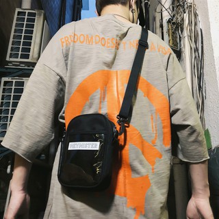 Túi nhỏ đeo chéo thiết kế trong suốt chất liệu PVC hợp thời trang cho phái nam