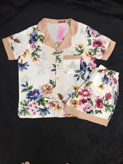 [ ẢNH THẬT] Pijama lụa Hoa đùi | BigBuy360 - bigbuy360.vn
