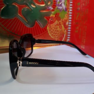 MẮT KÍNH NỮ GUCCI THỜI TRANG