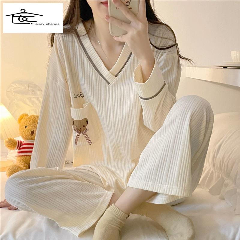 Bộ Đồ Ngủ Tay Dài Cổ Chữ V In Họa Tiết Gấu Dễ Thương Phong Cách Nhật Bản Cho Nữ
