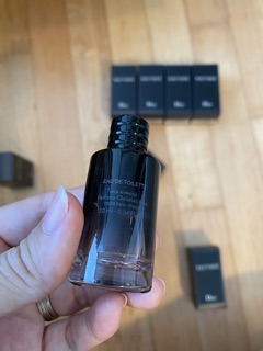 Nước hoa mini Dior Sauvage edt 10ml dạng chấm