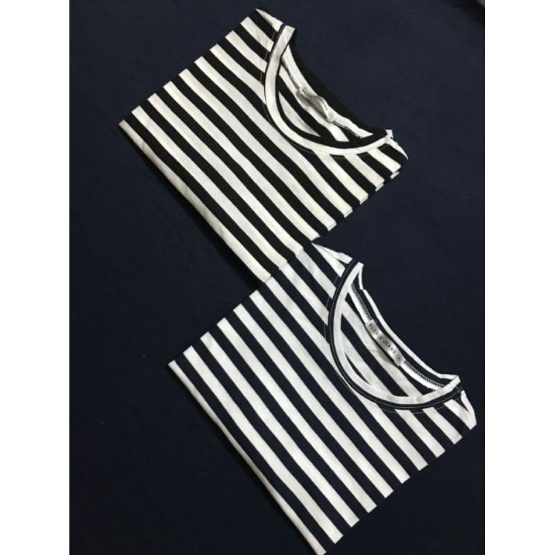 Áo croptop kẻ sọc VNXK