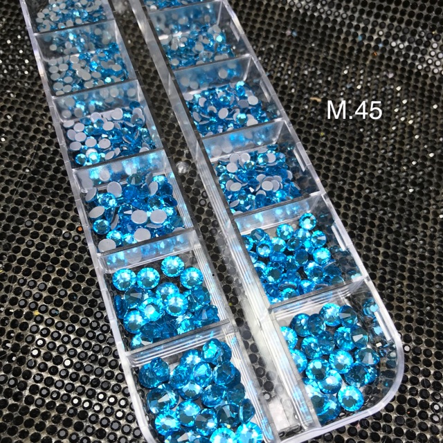 Đá giả úc 1400v/ khay mã 45 siêu bắt sáng, không bung chân