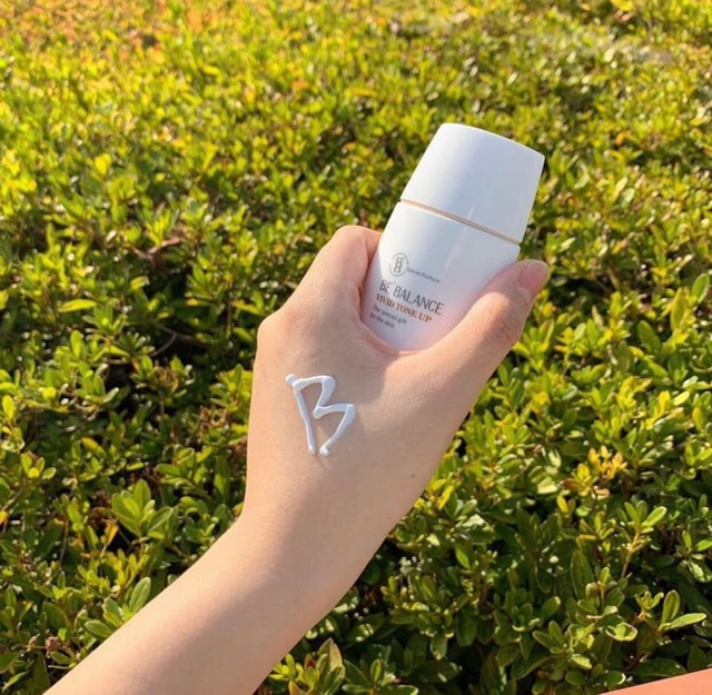 Kem dưỡng trắng da Be’balance