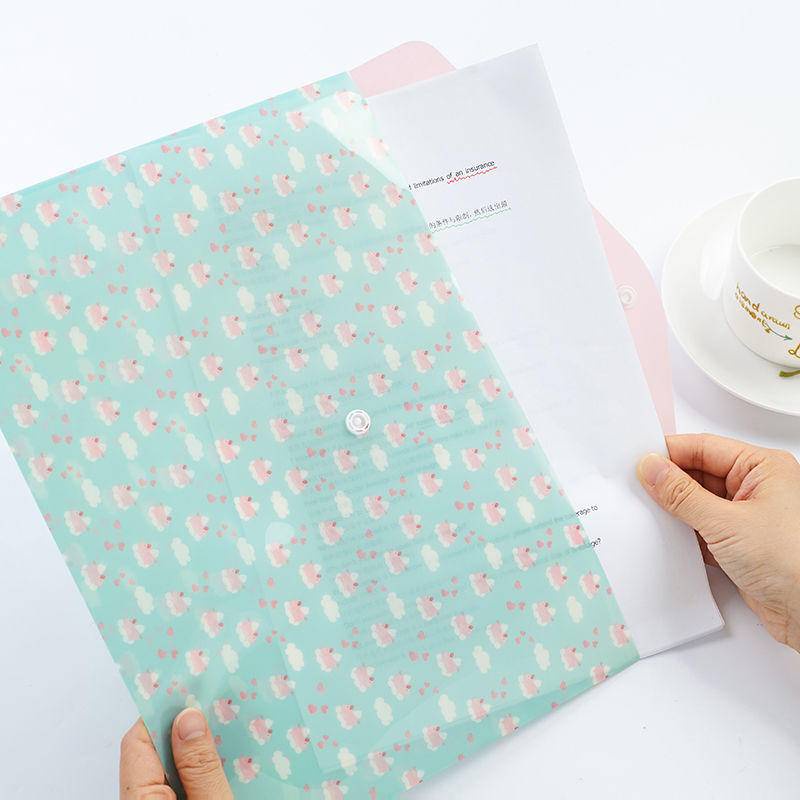 ⭐ iLado ⭐ Túi đựng tài liệu túi đựng bút Bìa đựng tài liệu Nút Khóa Gài trong suốt màu đặc Hoạt Hình túi đựng tài liệu a4 file Hộp đựng storage dễ thương cute đồ dùng học tập học sinh Chống ẩm và chống bụi