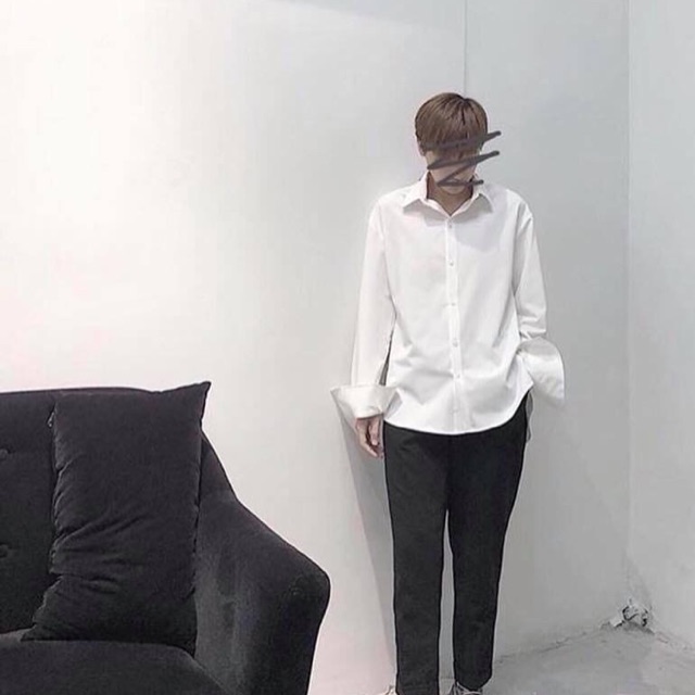 Áo sơ mi nữ dài tay TRƠN Basic Unisex Dáng Rộng Trắng và Đen Kiểu áo sơ mi nữ tay dài form rộng suông đủ màu