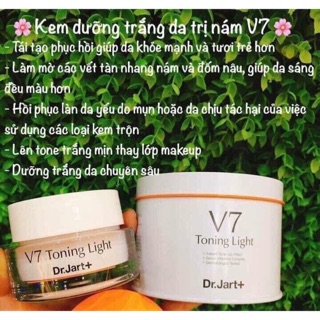 Kem v7 toning light hàn quốc