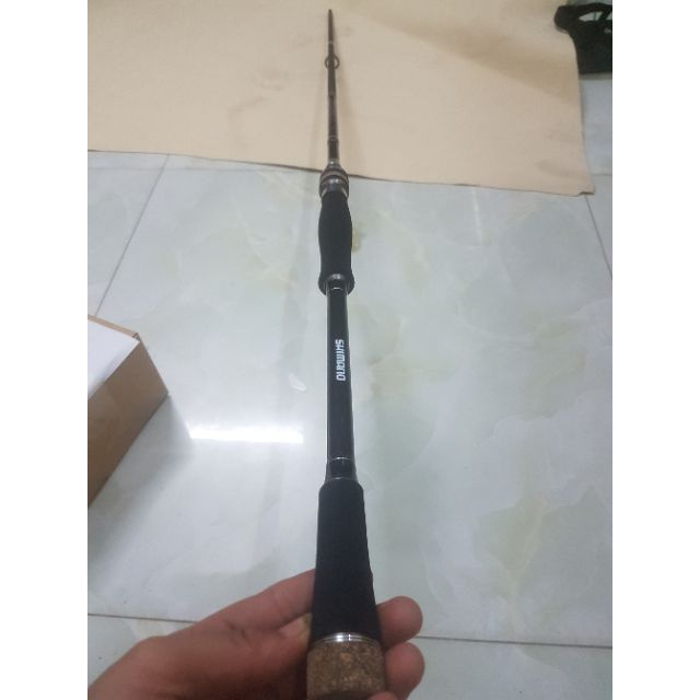 Cần lure 2 ngọn M và MH huntingblack máy đứng và ngang hàng hót giá rẻ