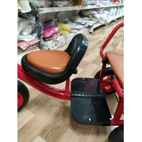 XE ĐẠP XÍCH LÔ 3 BÁNH CHO BÉ BỌC YÊN DA CHO BÉ 3 ĐẾN 6 TUỔI