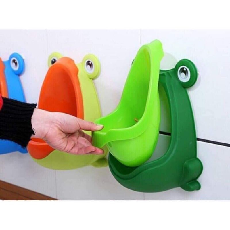 BỘ TIỂU ẾCH CHO BÉ TRAI ,DỤNG CỤ VỆ SINH NHIỀU MÀU SẮC