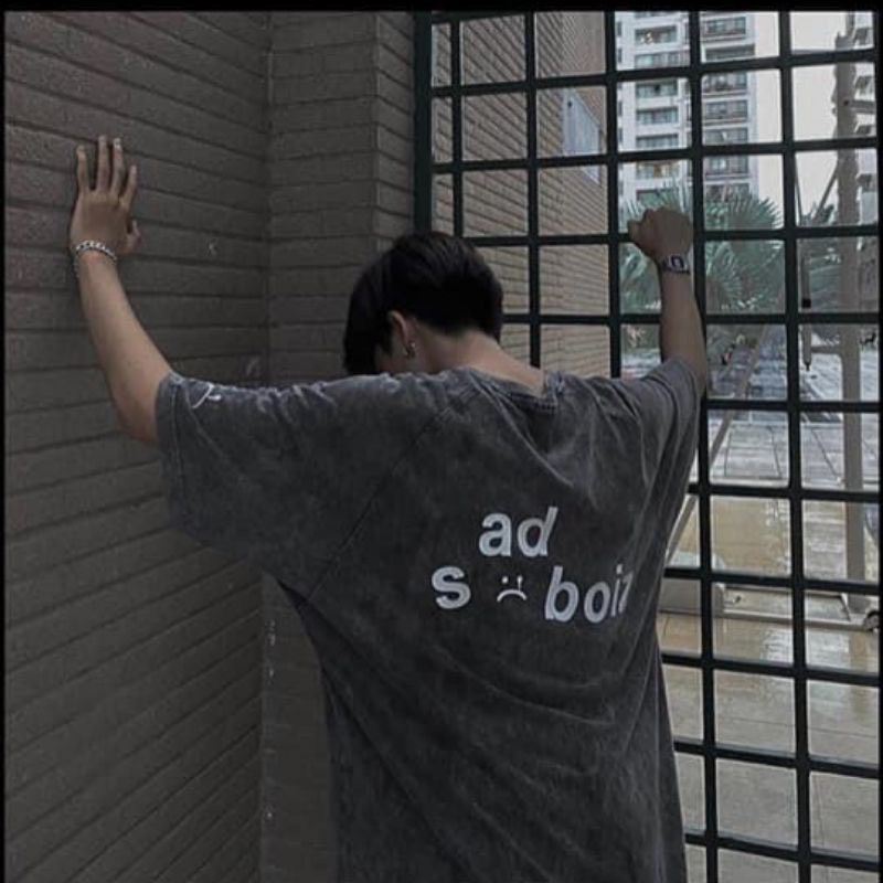 Áo thun tay lỡ unisex chữ SAD BOIZ loang màu xám đen mặc rộng rãi, thoáng mát GuZ