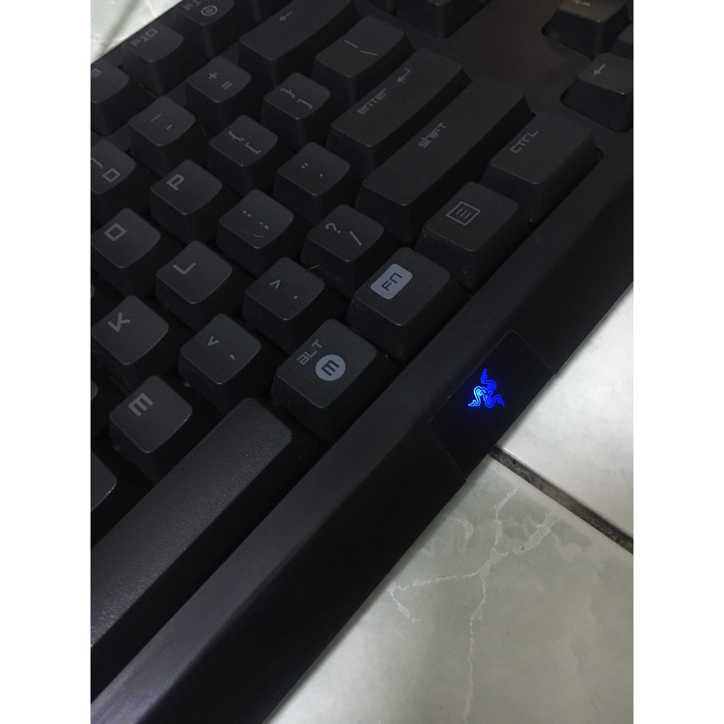 Bàn phím giả cơ Razer Cyclosa RZ03 0041 cao cấp đang sử dụng tốt