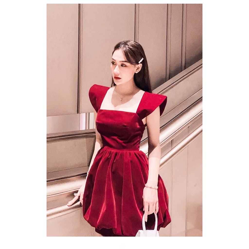 Váy đỏ nữ VAYO Đầm đỏ cổ v tay phồng ngắn đi tiệc noel tết chất nhung mềm đẹp thời trang dáng chữ a dưới 55kg | BigBuy360 - bigbuy360.vn