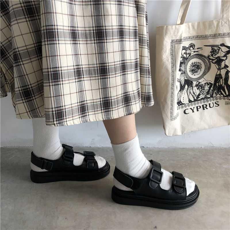 Giày Sandal Đi Học Mẫu Basic Năng Động