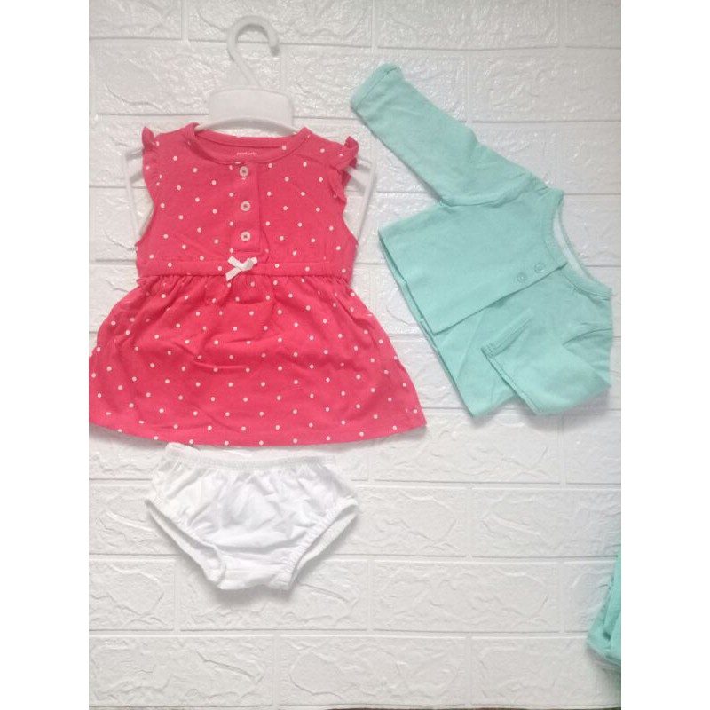 Sale size nhỏ một set 3 bé gái