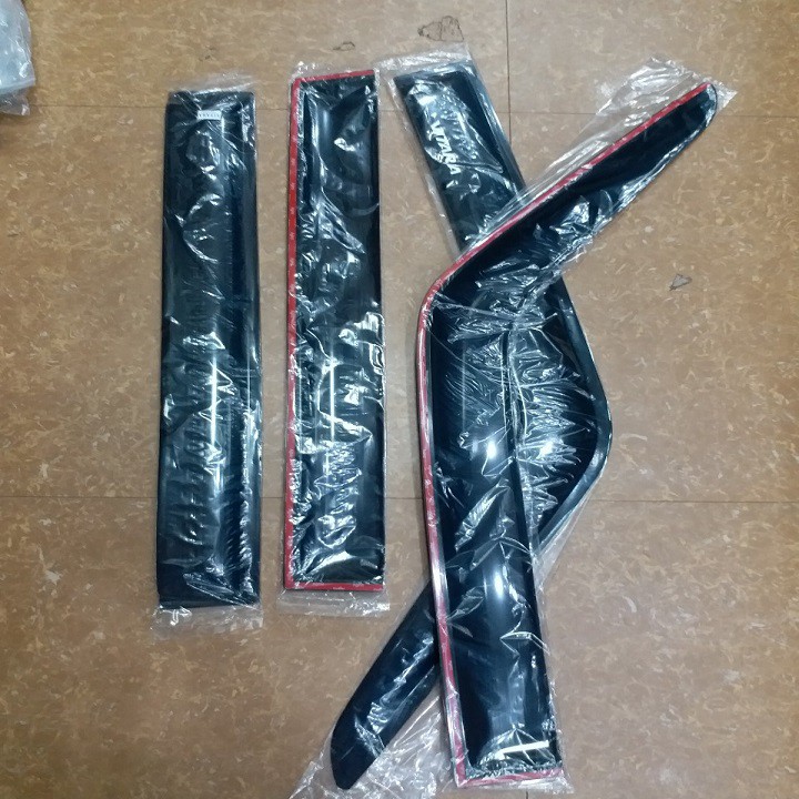 Vè che mưa xe Suzuki Vitara 1995 - 2007 nhựa đen thái cao cấp