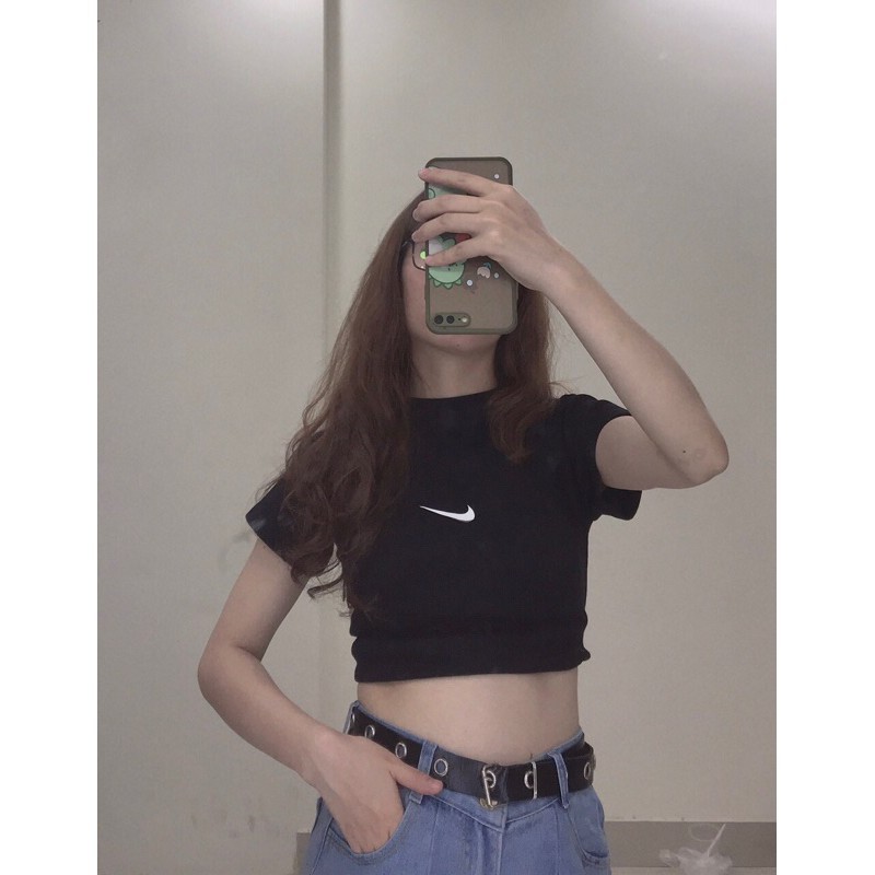 [SALE SỐC GIÁ TẬN GỐC]Áo croptop - ngắn tay nikee dành cho các bạn nữ 2 màu đen/trắng cực đẹp❣️❣️ | BigBuy360 - bigbuy360.vn