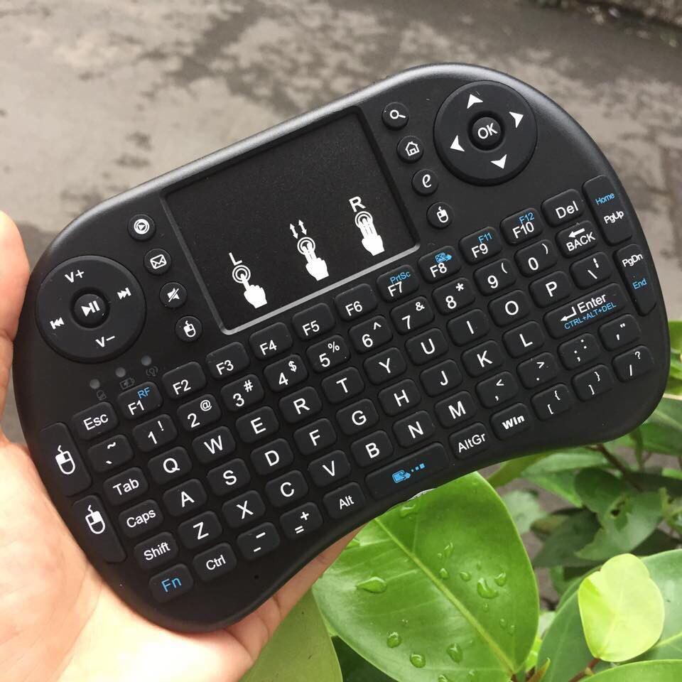 BÀN PHÍM MINI KEYBOARD UKB 500 KF ( PIN SẠC RỜI)