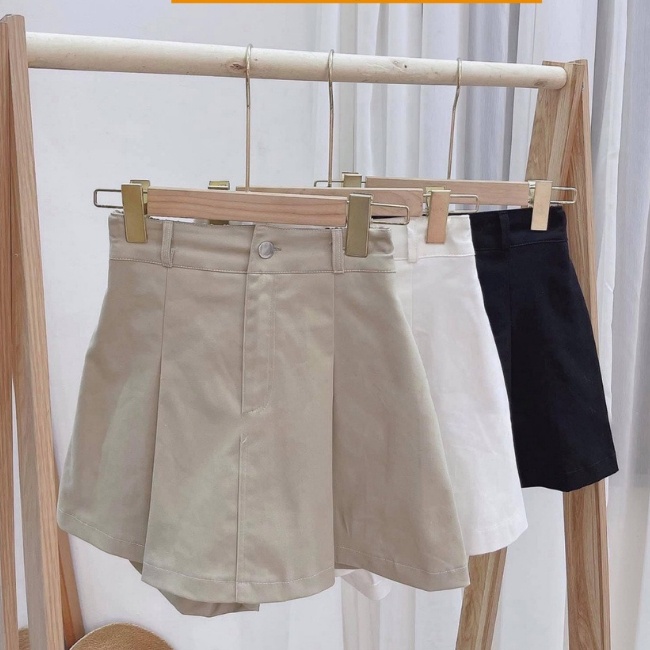 Quần short giả váy lưng chun cạp cao, quần giả váy chất kaki mềm có quần lót bên trong dáng siêu xinh - Mia Shore M241