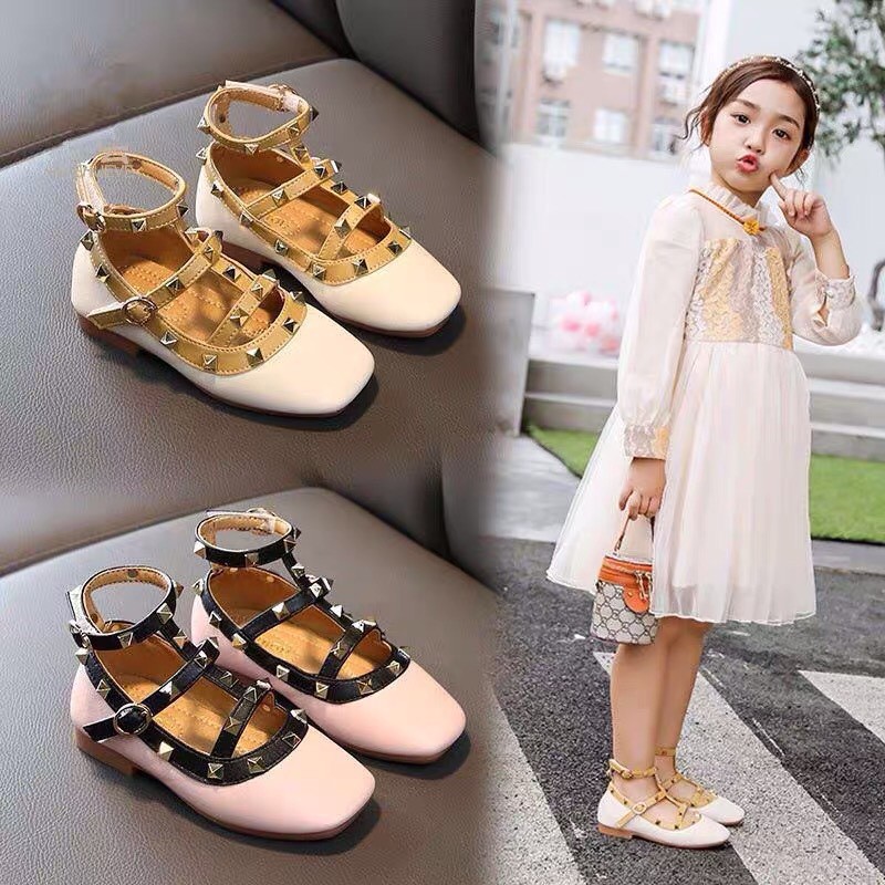 Giày búp bê phối đinh tán cực cá tính cho bé gái, hàng quảng châu cao cấp