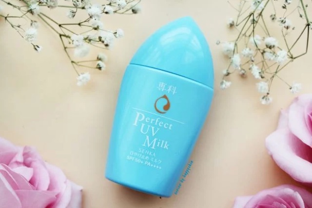 Tinh chất/ Sữa chống nắng Senka Perfect UV Essence/ Milk