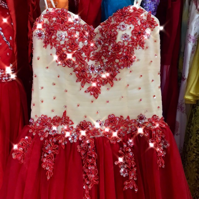 Váy dạ hội khách chọn live