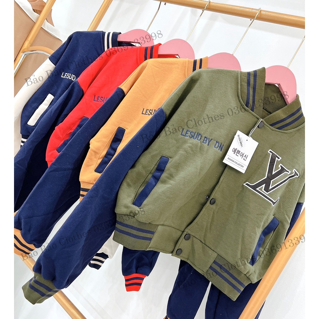 Áo Khoác Nỉ Crt  Nam Nữ  Form Rộng Chữ Lv Vải Dày Mịn Thoáng Mát Thiết Kế Thời Trang Kiểu Dáng Năng Động