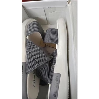 (Xả hàng)Sandal chun nữ bền nhẹ