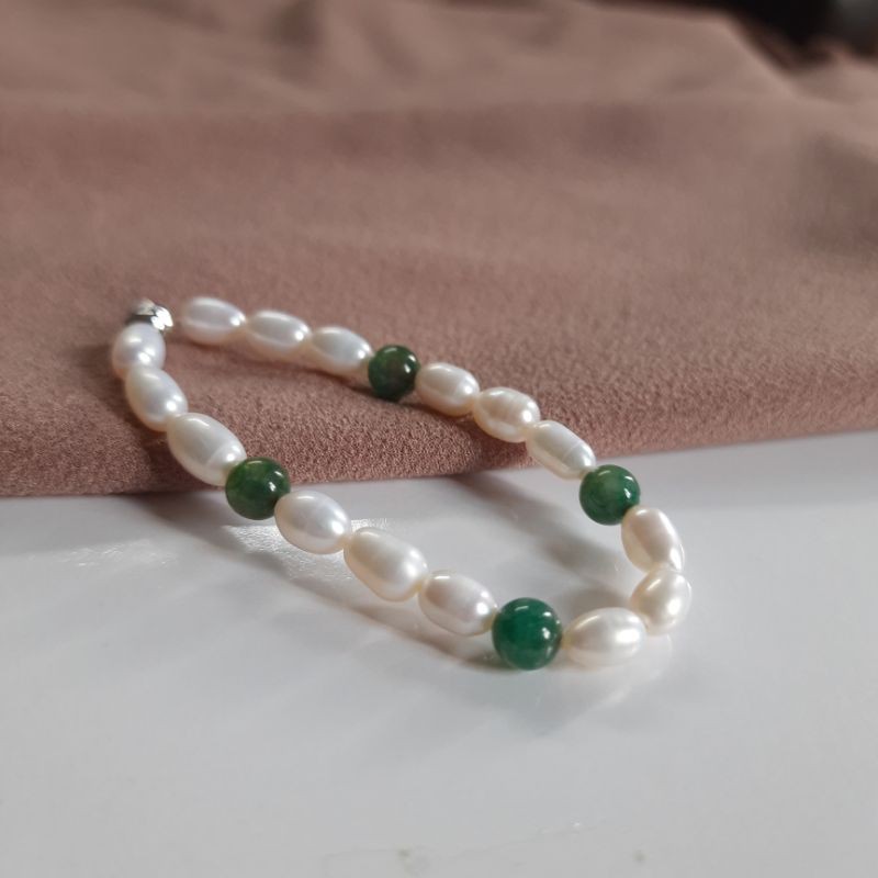 Vòng tay đá cẩm thạch