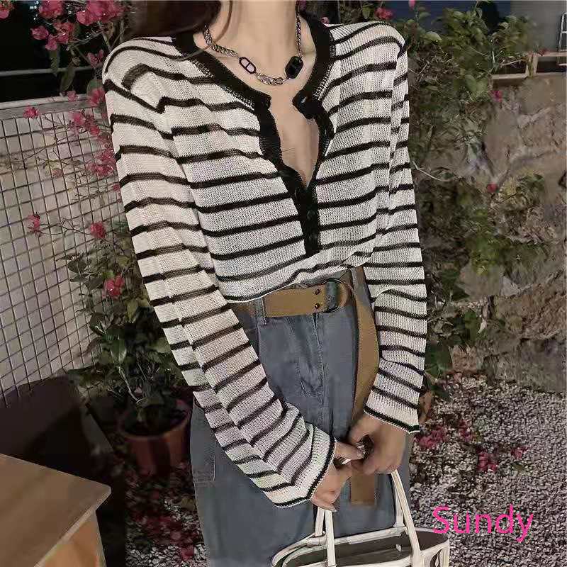 Áo Sơ Mi Tay Dài Họa Tiết Sọc Trắng Đen Thời Trang Cho Nữ