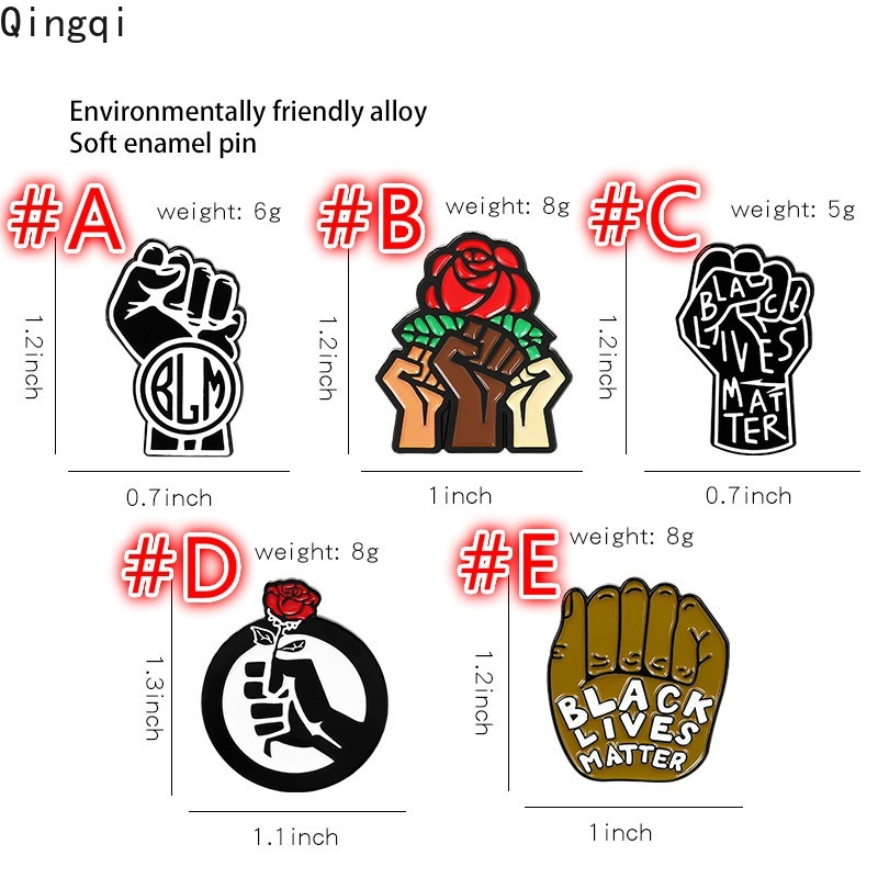 Huy Hiệu Cài Áo Miss Zoe Kim Loại Tráng Men Hình Lives Matter Đen